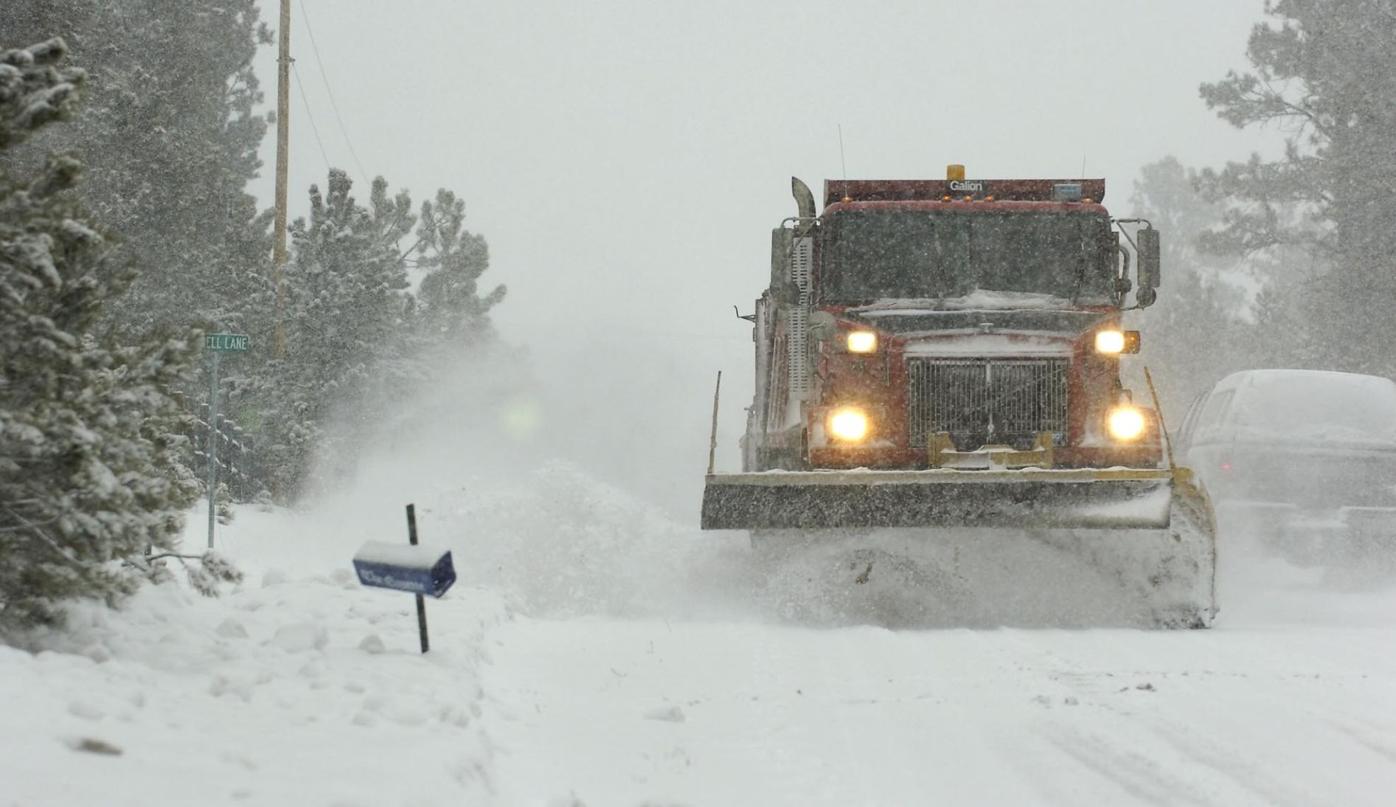 County testing hired snow plows in Cimarron Hills