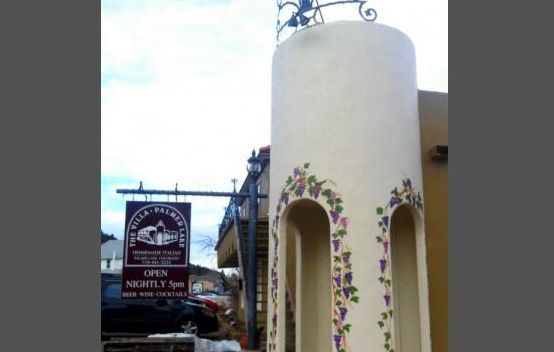 Feminine Studios Grand Opening: Another great reason to get naked