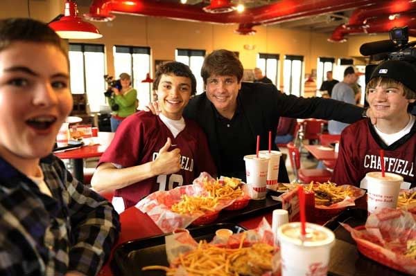 Rod Blagojevich makes burger run before entering prison