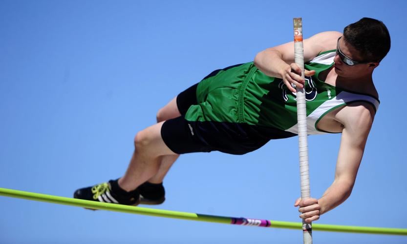 The air in Pueblo agrees with area tracksters