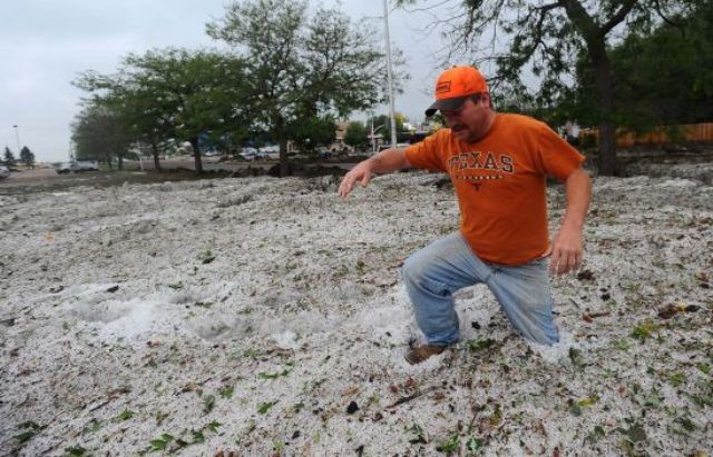 WEATHER UPDATES: Heavy rain, hail in eastern Colorado Springs