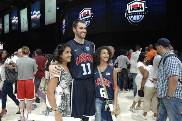U.S. Basketball Teams Wow Service Members, Families