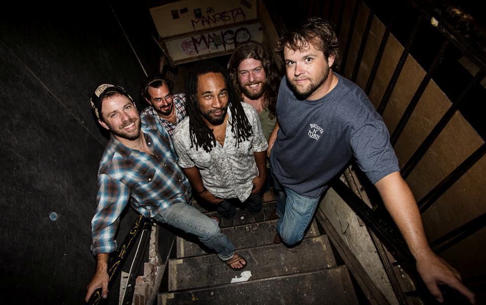 Bluegrass banjo, rock guitar commune in Big Daddy Love