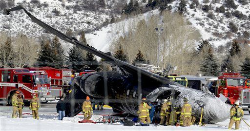 1 killed, 2 injured in Aspen plane crash