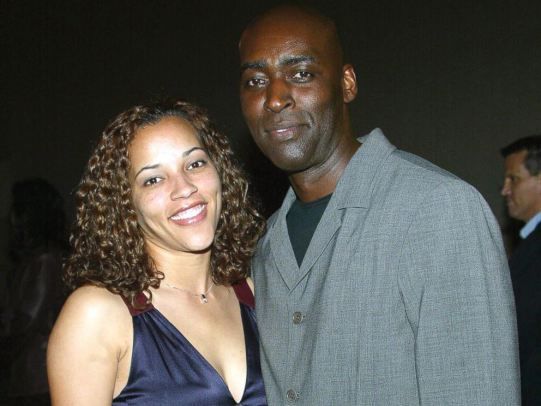 Police: Actor told 911 he shot wife in Los Angeles