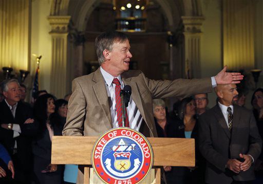 Hickenlooper sworn in to second term as Colorado governor