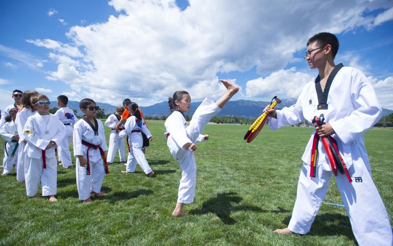 Colorado Springs residents celebrate Korean independence