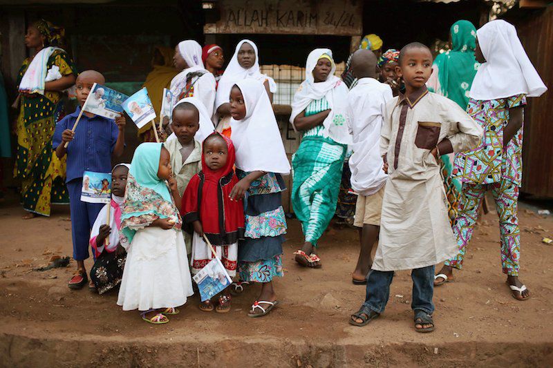 Pope wraps up Africa visit; says ‘God is peace, ‘salaam’