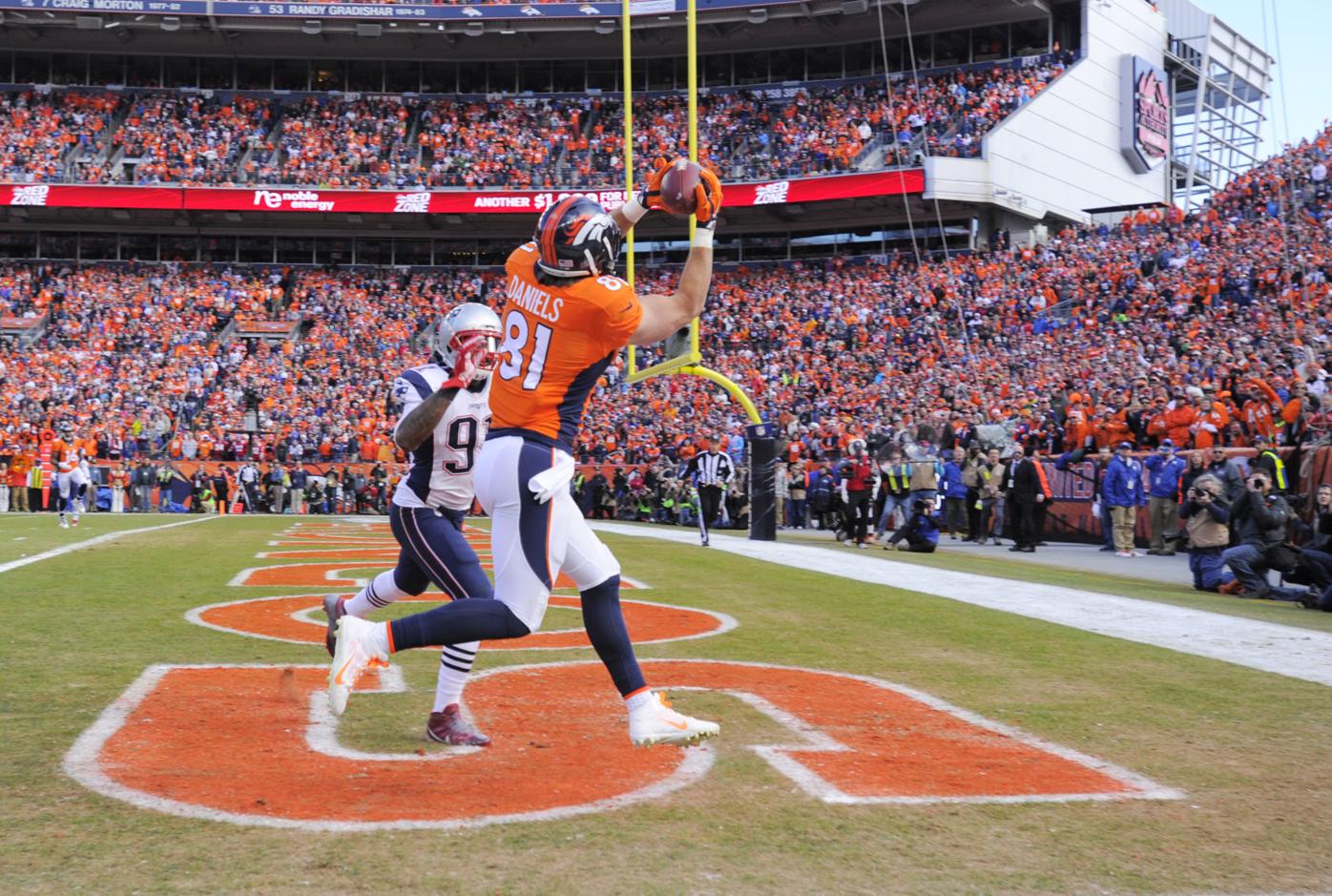LETTERS: Playoff game had everything; great dilemma for GOP