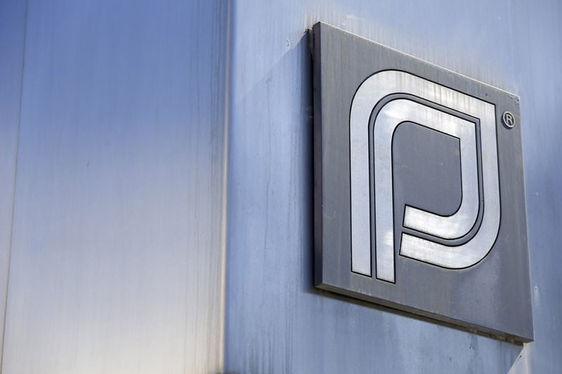 Grand jury indicts 2 behind Planned Parenthood videos