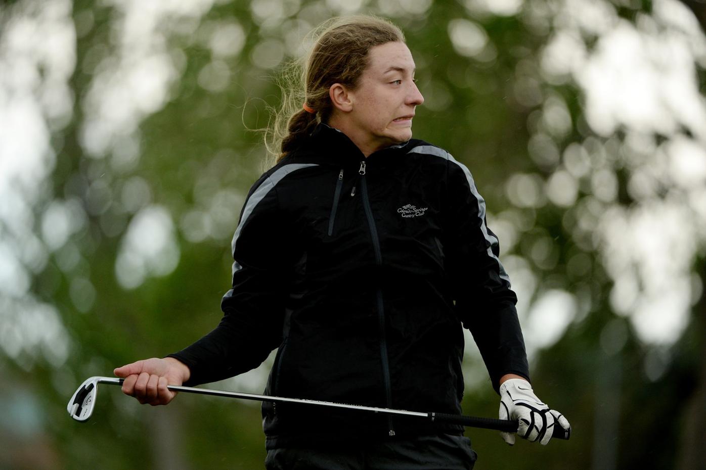 Pine Creek, others trudge through fickle 1st day of 5A girls’ golf tournament