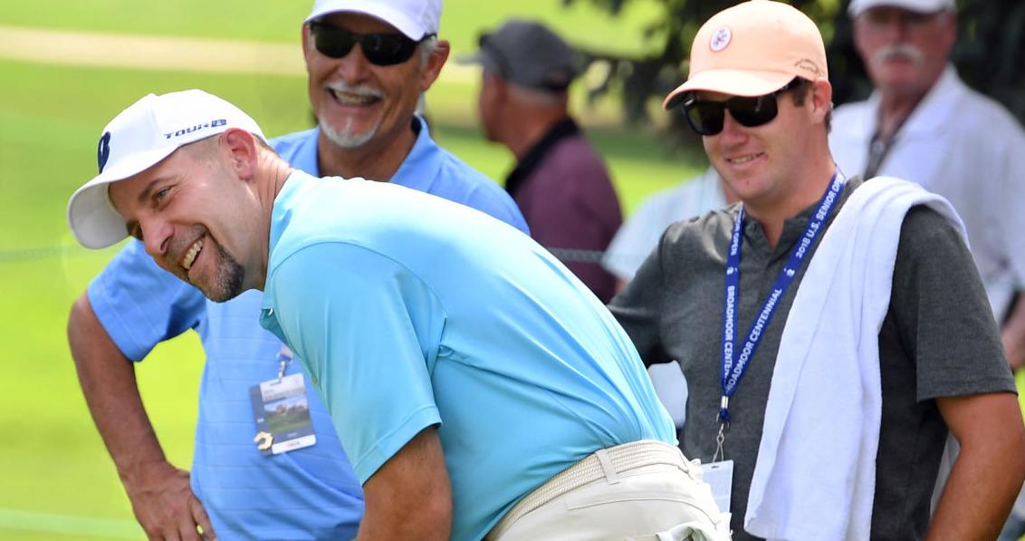 Driving accuracy leads to rough start for John Smoltz at U.S. Senior Open