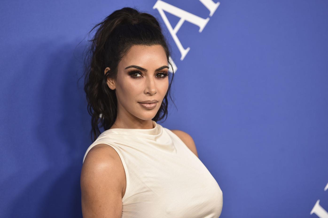 Kim Kardashian West convinces Trump to pardon Alice Marie Johnson