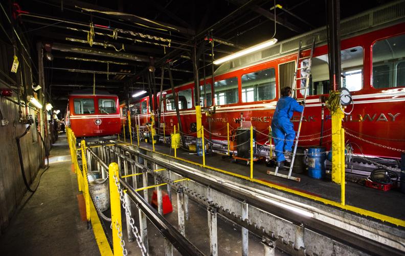 In preliminary vote, Manitou Springs council unanimously approves deal to rebuild Cog Railway