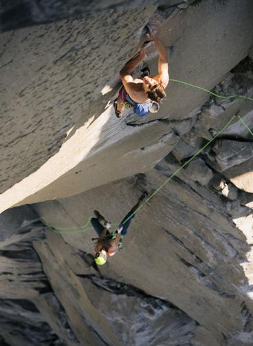 Climbers smash El Capitan’s climb record, scaling 3,000 ft in less than 2 hours