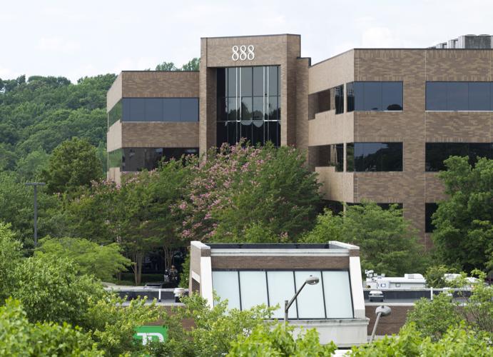 Maryland paper’s staff reports through grief after 5 slain