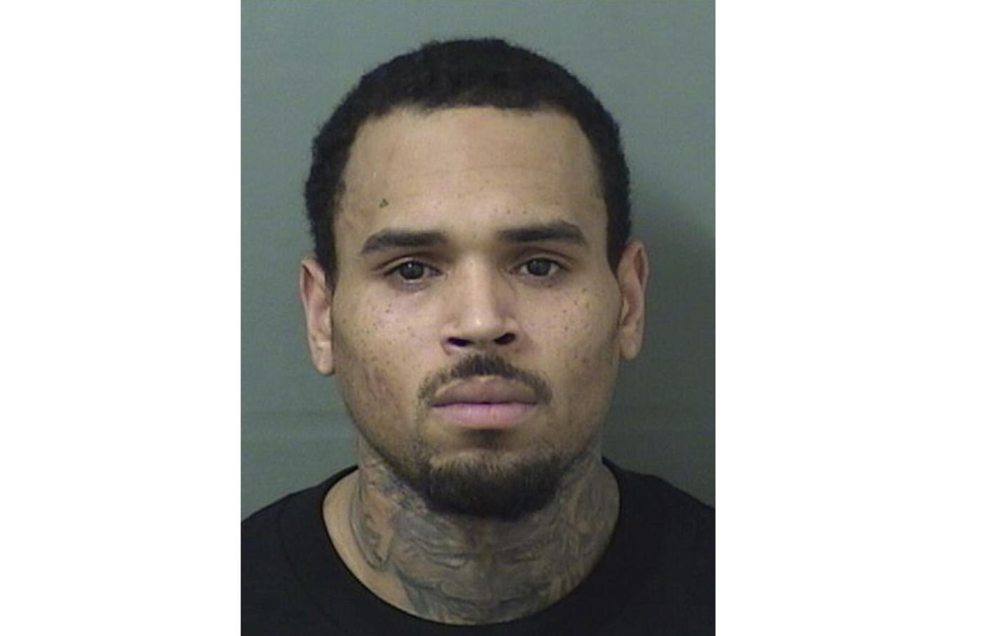 Singer Chris Brown arrested for felony battery in Florida