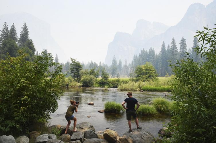 Heart of Yosemite to close amid wildfire for first time in decades