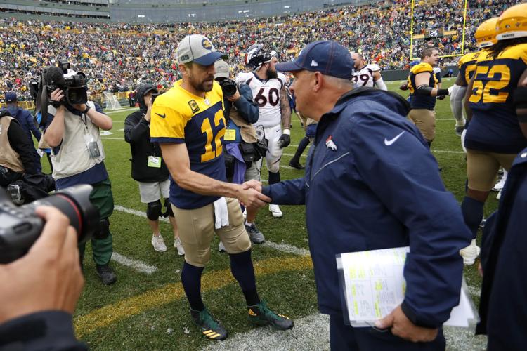 Vic Fangio’s response to Green Bay loss shows a Denver Broncos team on the brink | Paul Klee