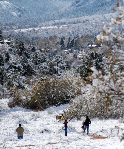 Colorado mountains could see 30 inches of snow; Friday’s I-25 commute likely slowed