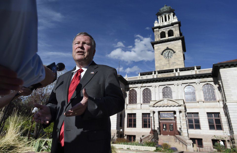 Rep. Doug Lamborn lauded as ‘Taxpayer Super Hero’ by group
