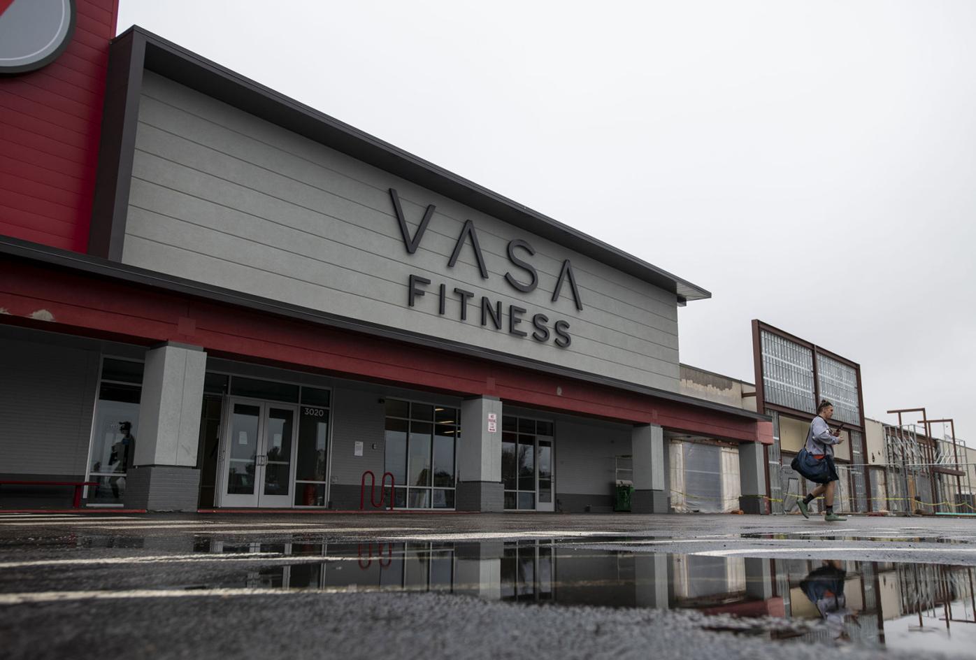 Gyms, pools, bowling alleys allowed to reopen in Colorado with new guidelines