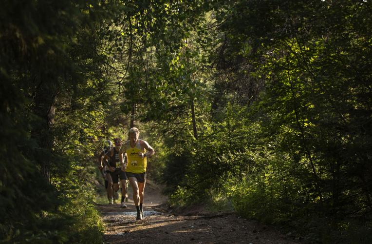 Barr Trail Mountain Race returns; Rampart alumnus Dewey crosses finish line first