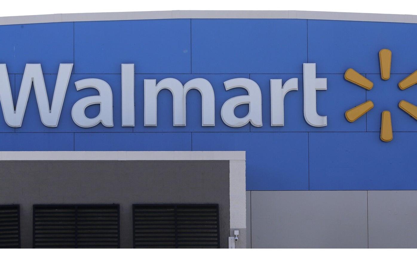 Colorado Springs Walmart employees back to wearing masks regardless of vaccinations