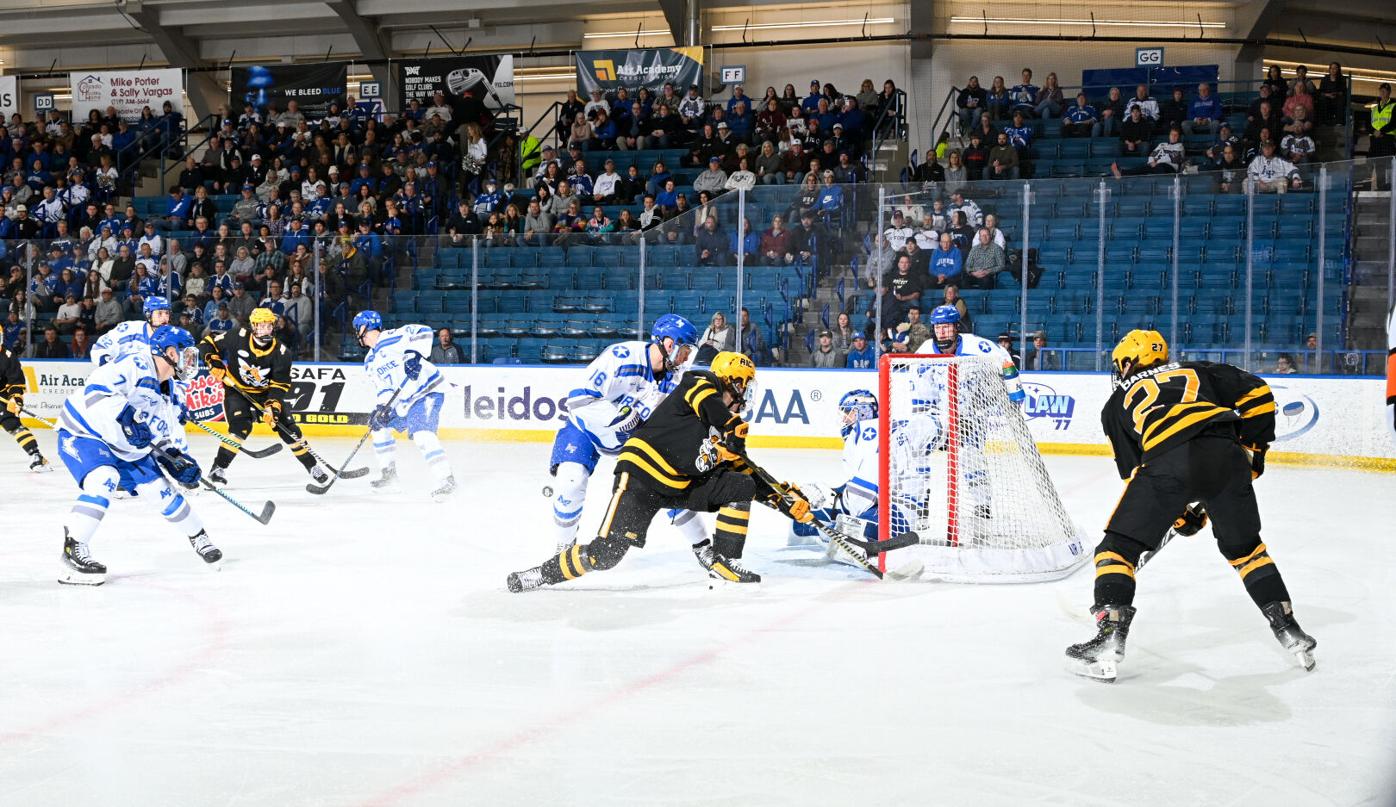 AIC scores game-winner minutes after Air Force’s equalizer in Falcons’ 3-1 loss