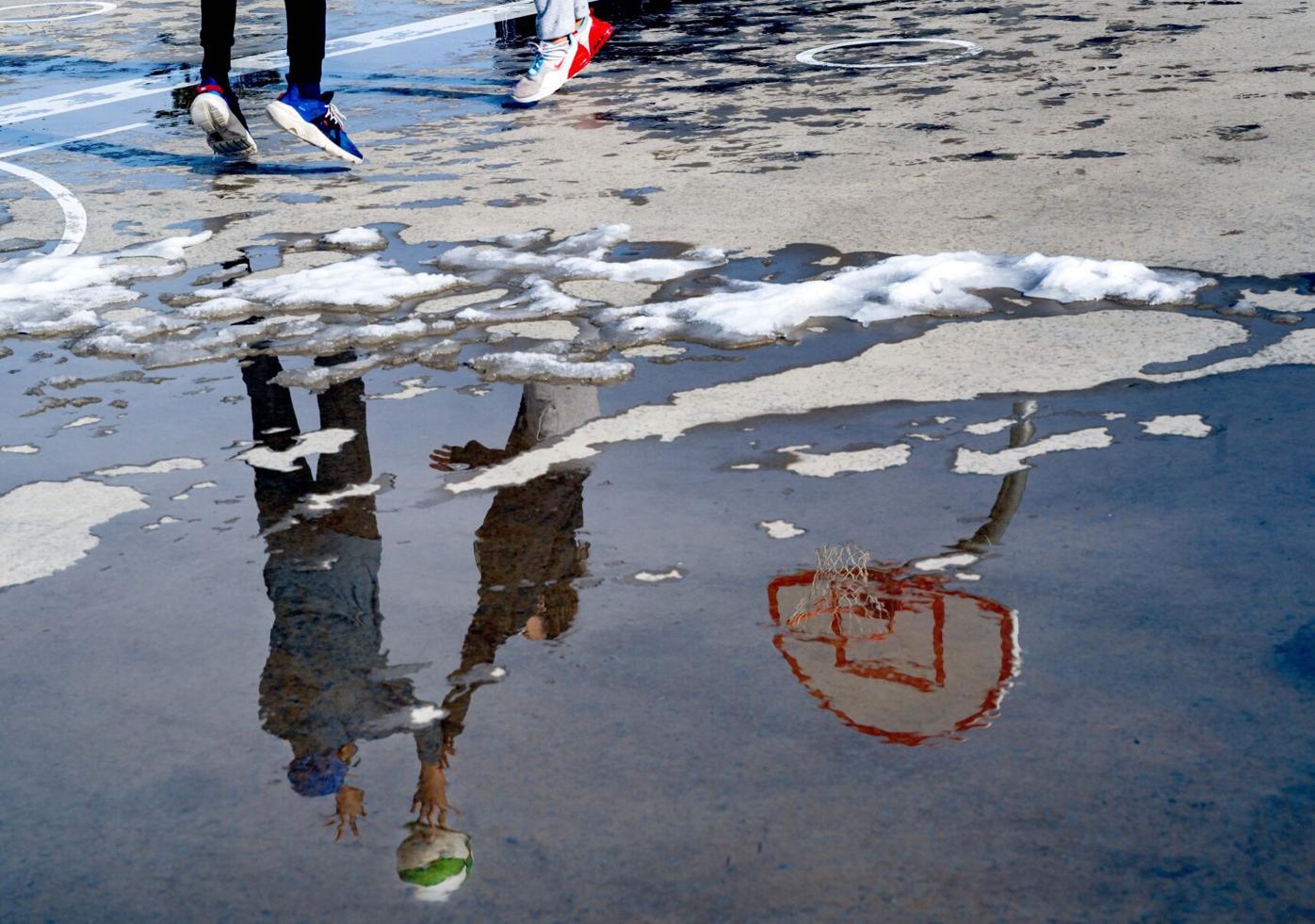 Colorado Springs weather: Sunny seasonable day ahead; chance of snow Tuesday