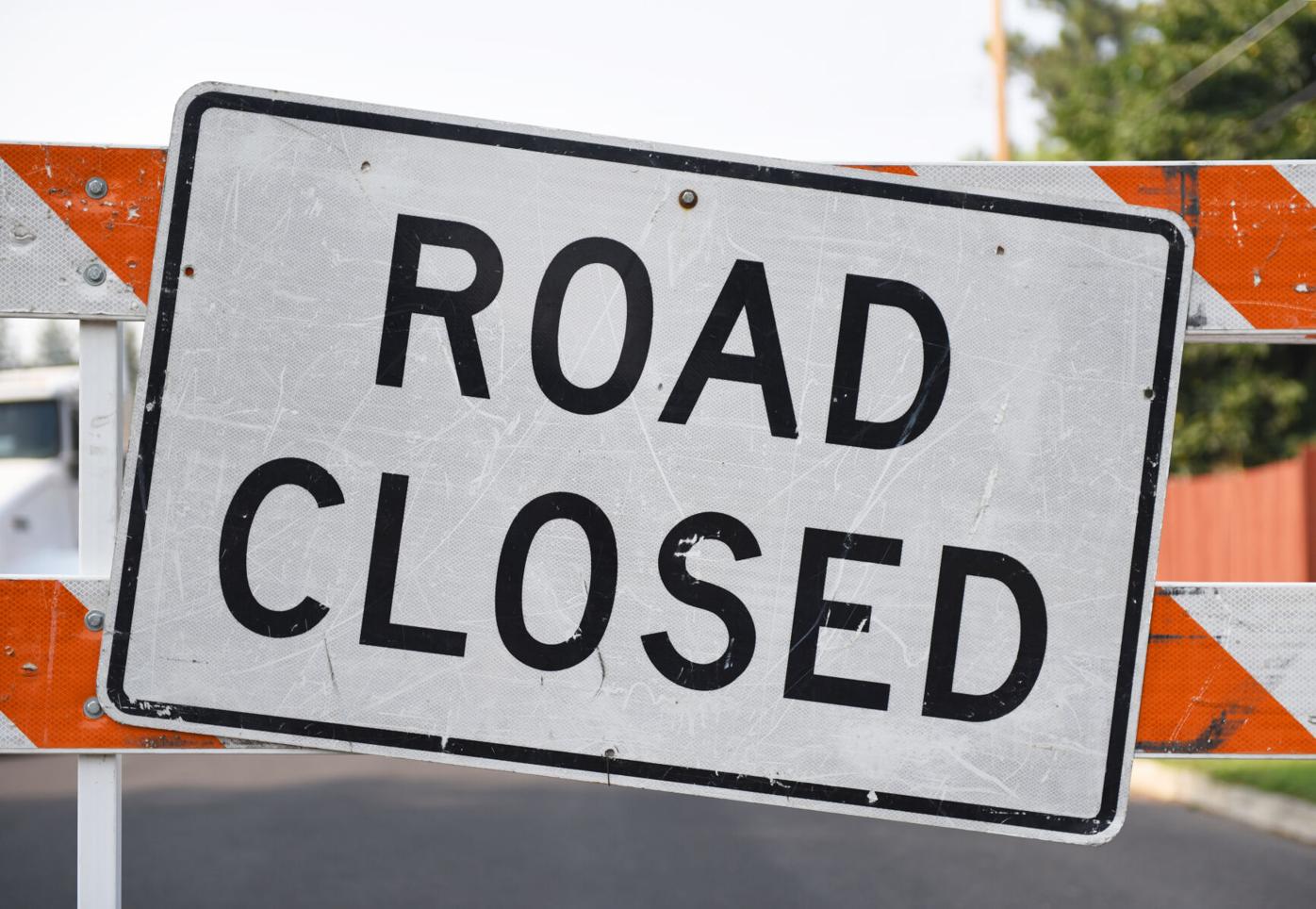 Crash closes lanes on South Circle Drive in Colorado Springs
