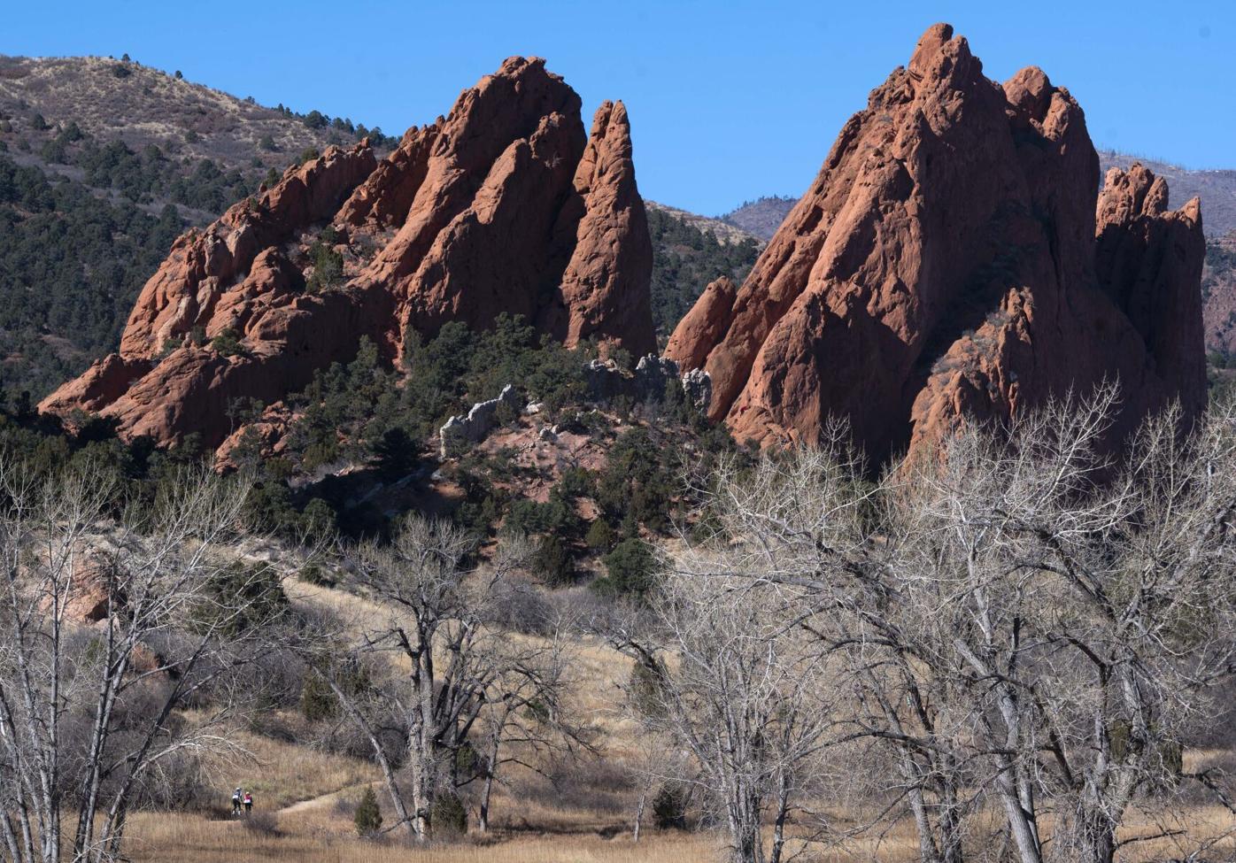 Colorado Springs weather: Sunny and brisk weekend ahead