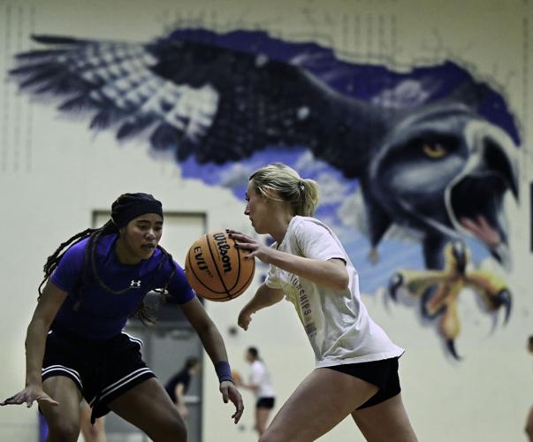 Star transfer Kinley Asp, Air Academy players ready to claim spot atop 5A girls basketball