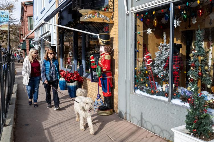 ‘Tis the season to retell family stories that bind us together | Vince Bzdek