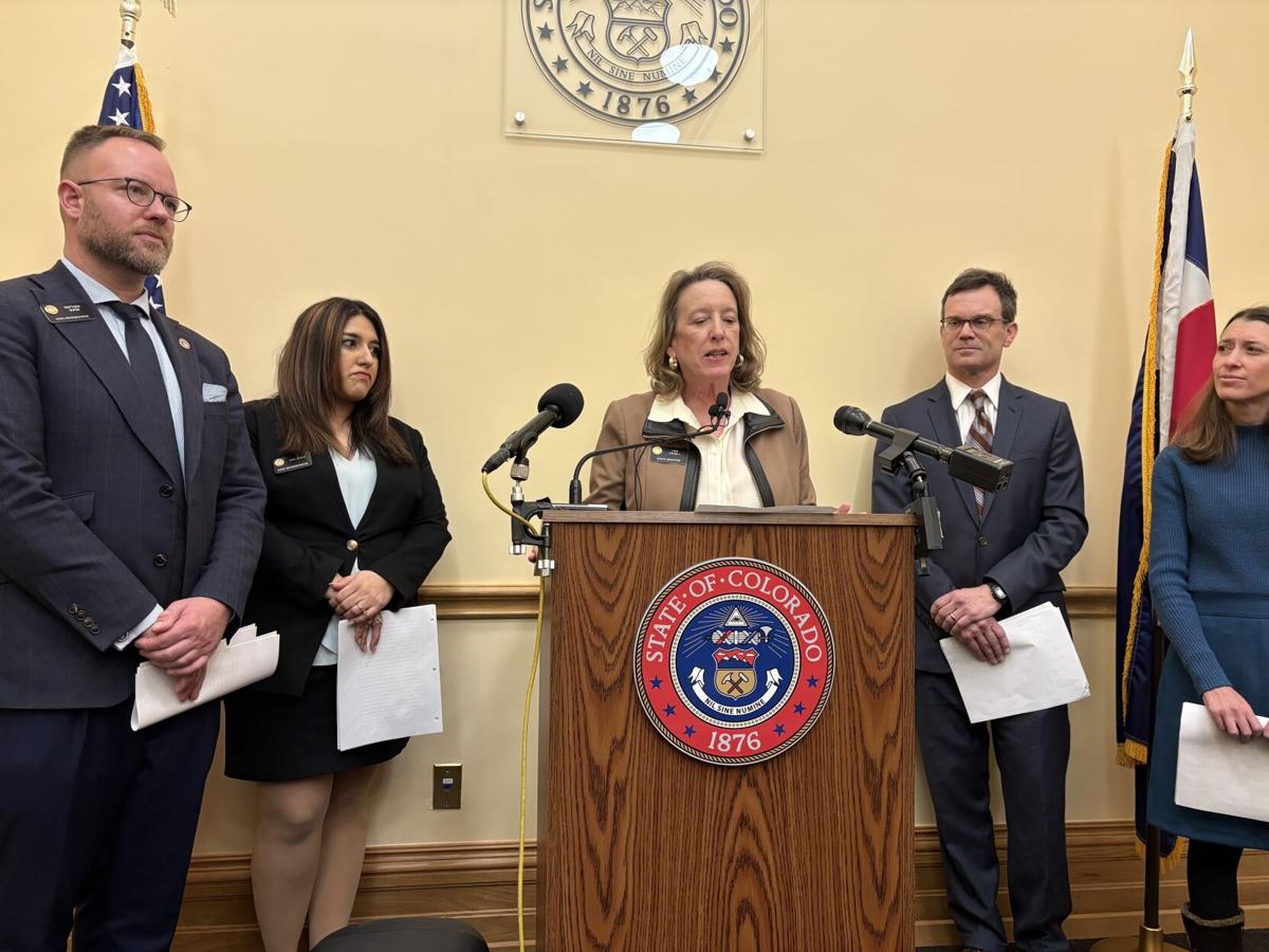 Colorado lawmakers seek mandatory reporting, investigation of misconduct to address DNA scandal at state lab