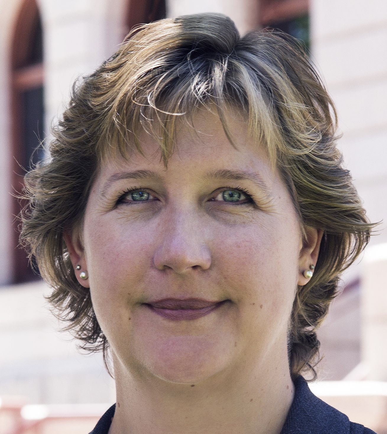 Sara Frear