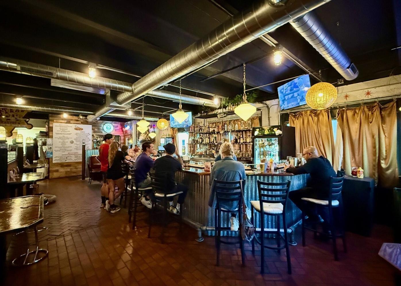 Hidden gem spot serves up piping hot meat pockets in Colorado Springs | Dining review