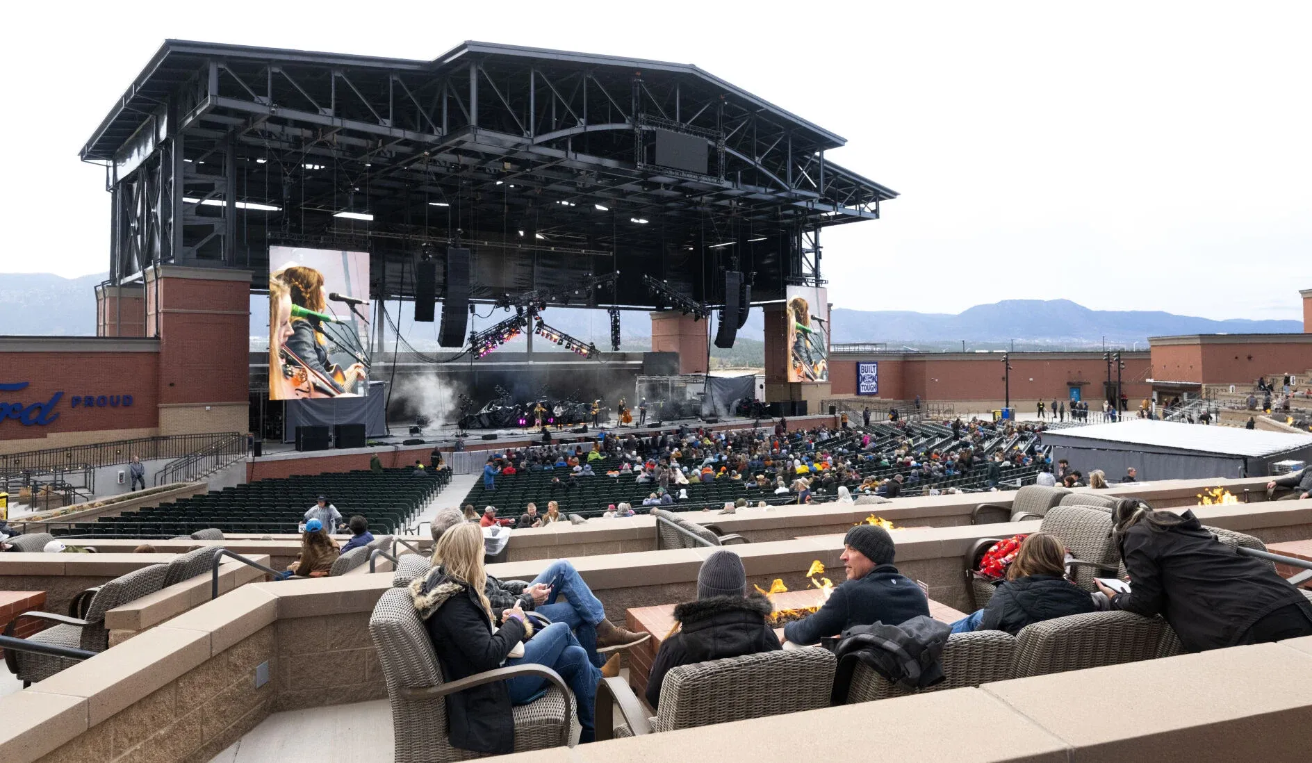 Review commissioned by amphitheater neighbors raises issues with sound monitors