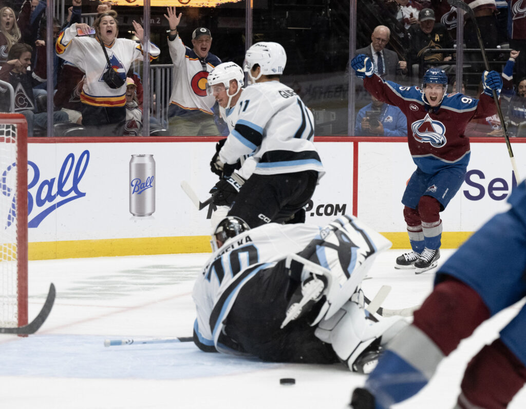 PHOTOS: Avs defeat Utah in 2025 home opener