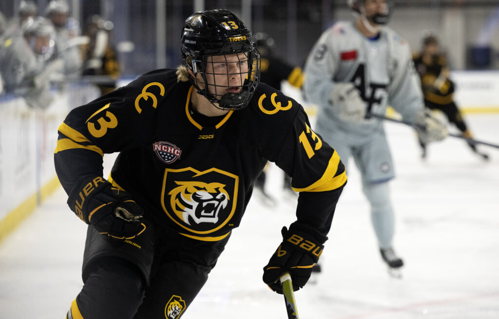 Colorado College hockey returns to nation’s top 20, ranked 19th in most recent poll