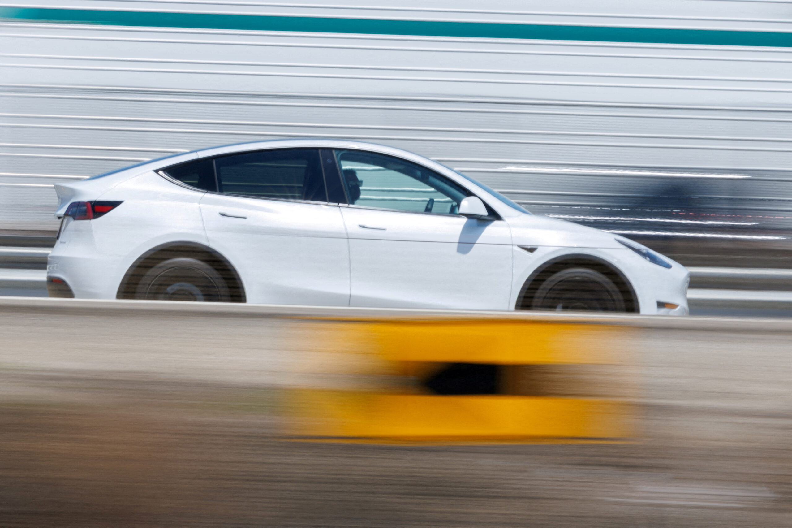Tesla rolls out lower-cost Model Y Standard variant