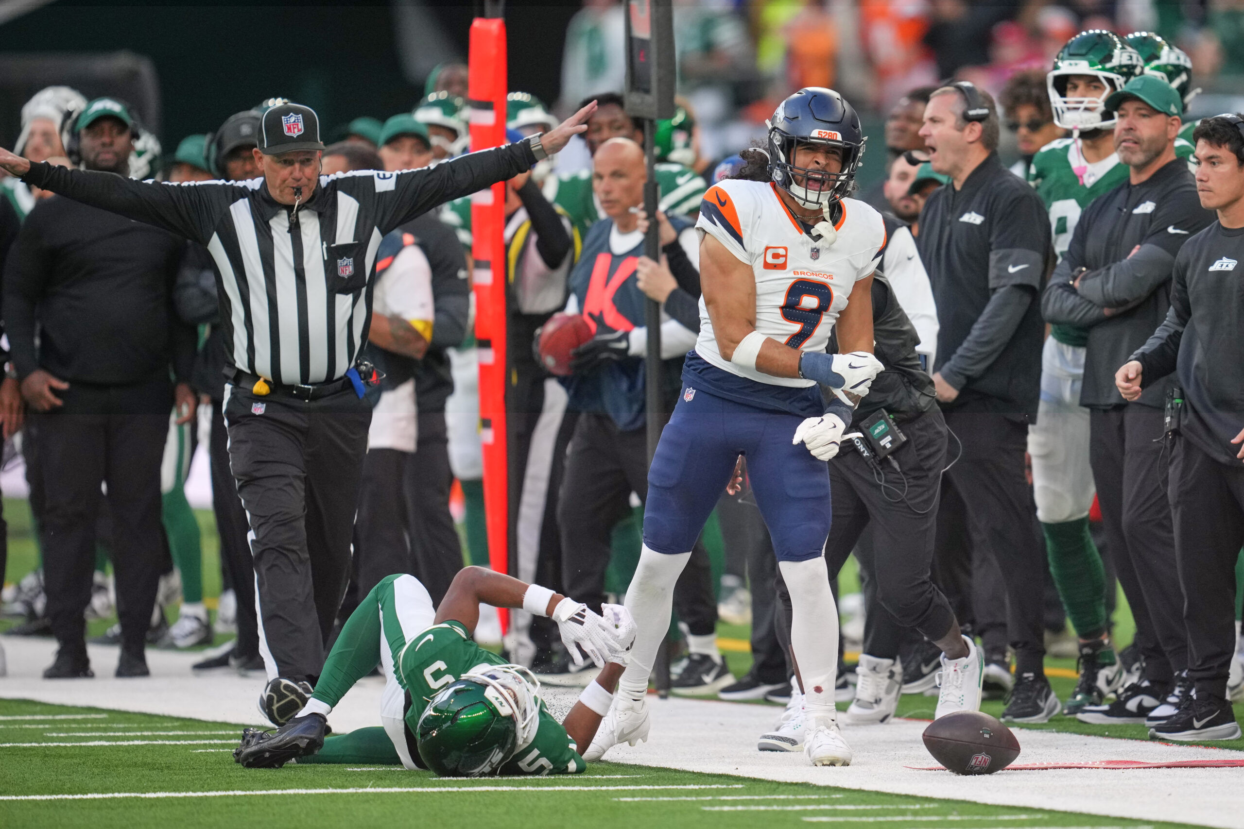 Broncos vs. Jets grades: Defense earns ‘A+’ in London