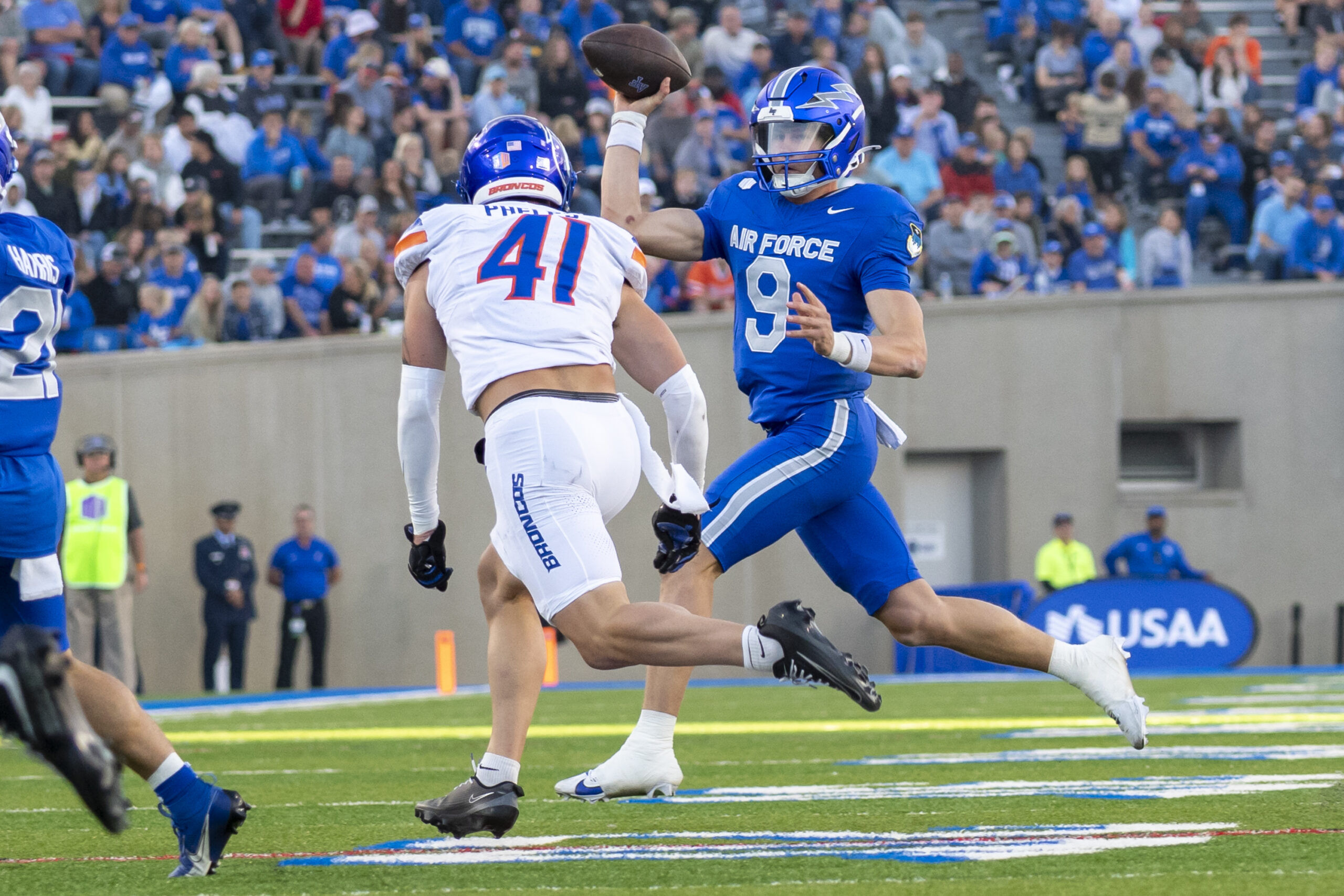 Navy’s Blake Horvath, Air Force’s Liam Szarka make for intriguing quarterback matchup