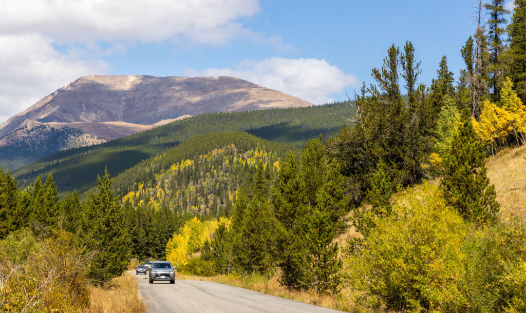 Leaf-peeping crack down nets over $11,000 in fines on Colorado mountain pass