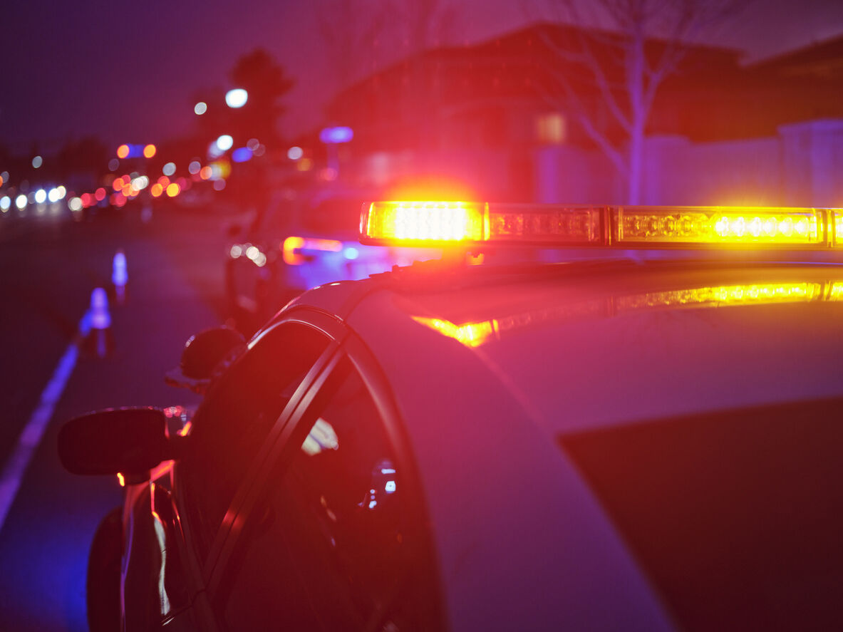 Colorado Springs man shot at while following suspects in smash-and-grab burglary